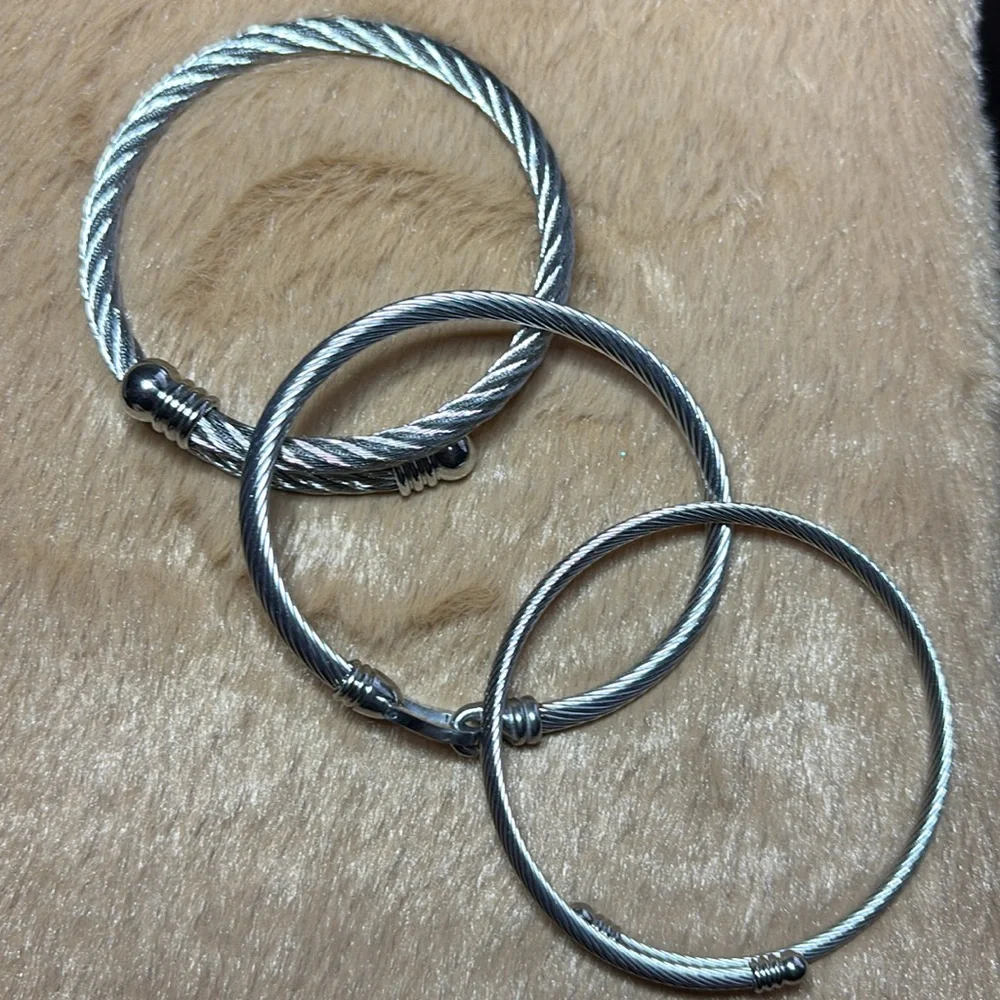 Bangles - Picture 5 of 5